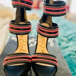 Sam Edelman Alton zip.